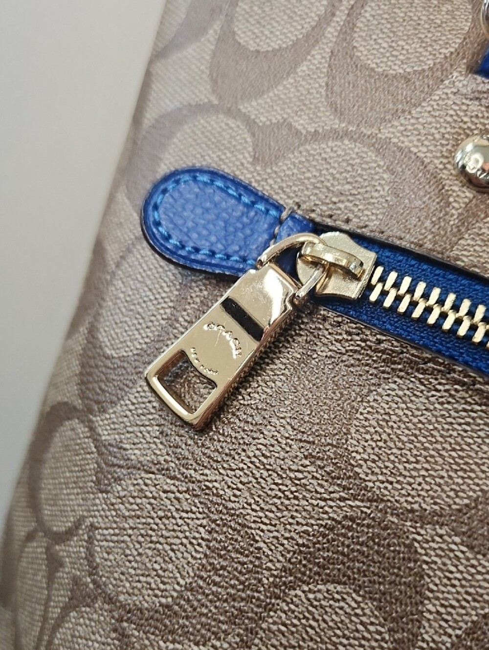 Coach Brown Signature Canvas Tote with Blue Trim - Picture 10 of 17